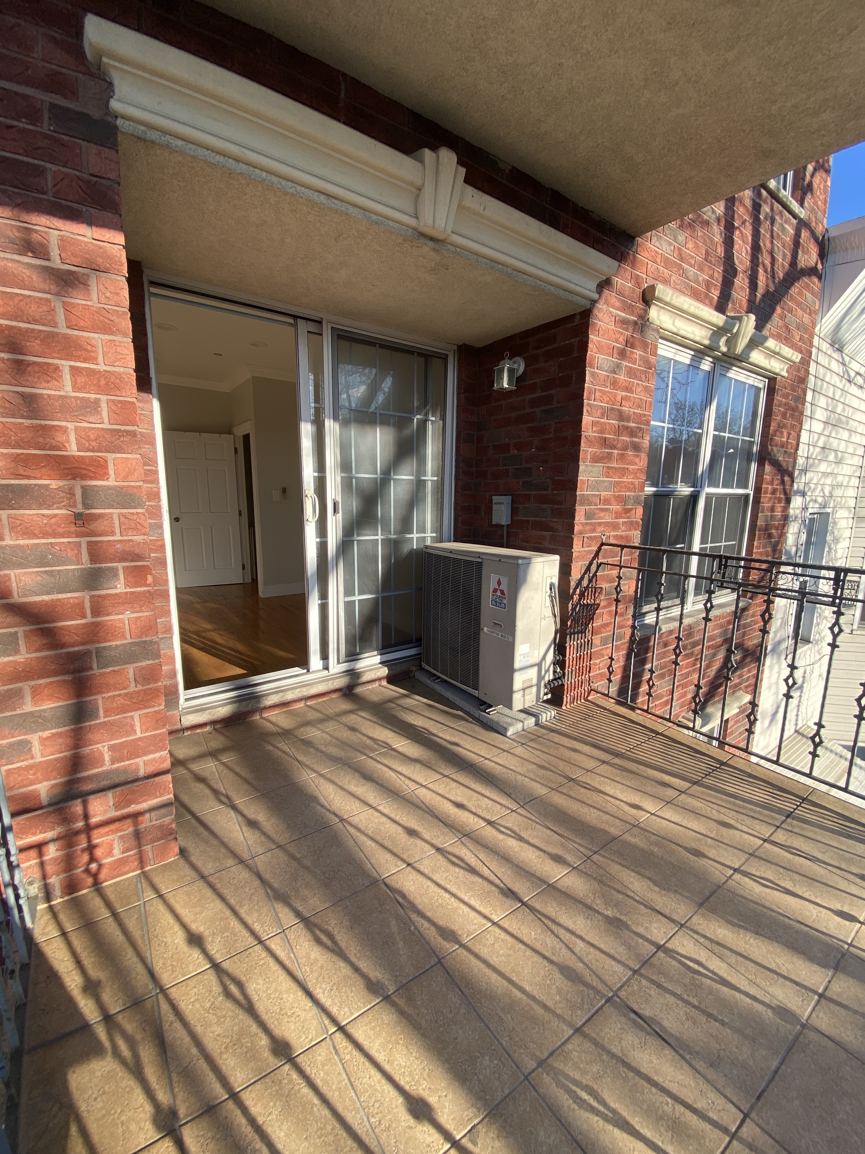 198 Monitor Street, Unit 2A Brooklyn, NY 11222 - Photo 13 of 17