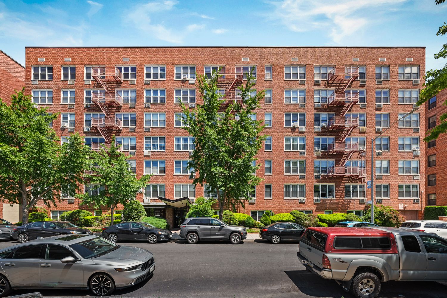 a car parked in front of a building