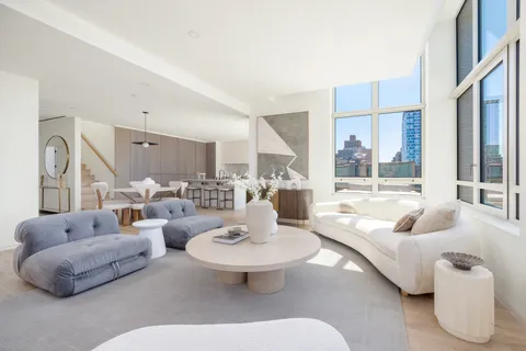 $4,990,000 | 66 Clinton Street, Unit PHA | Lower East Side
