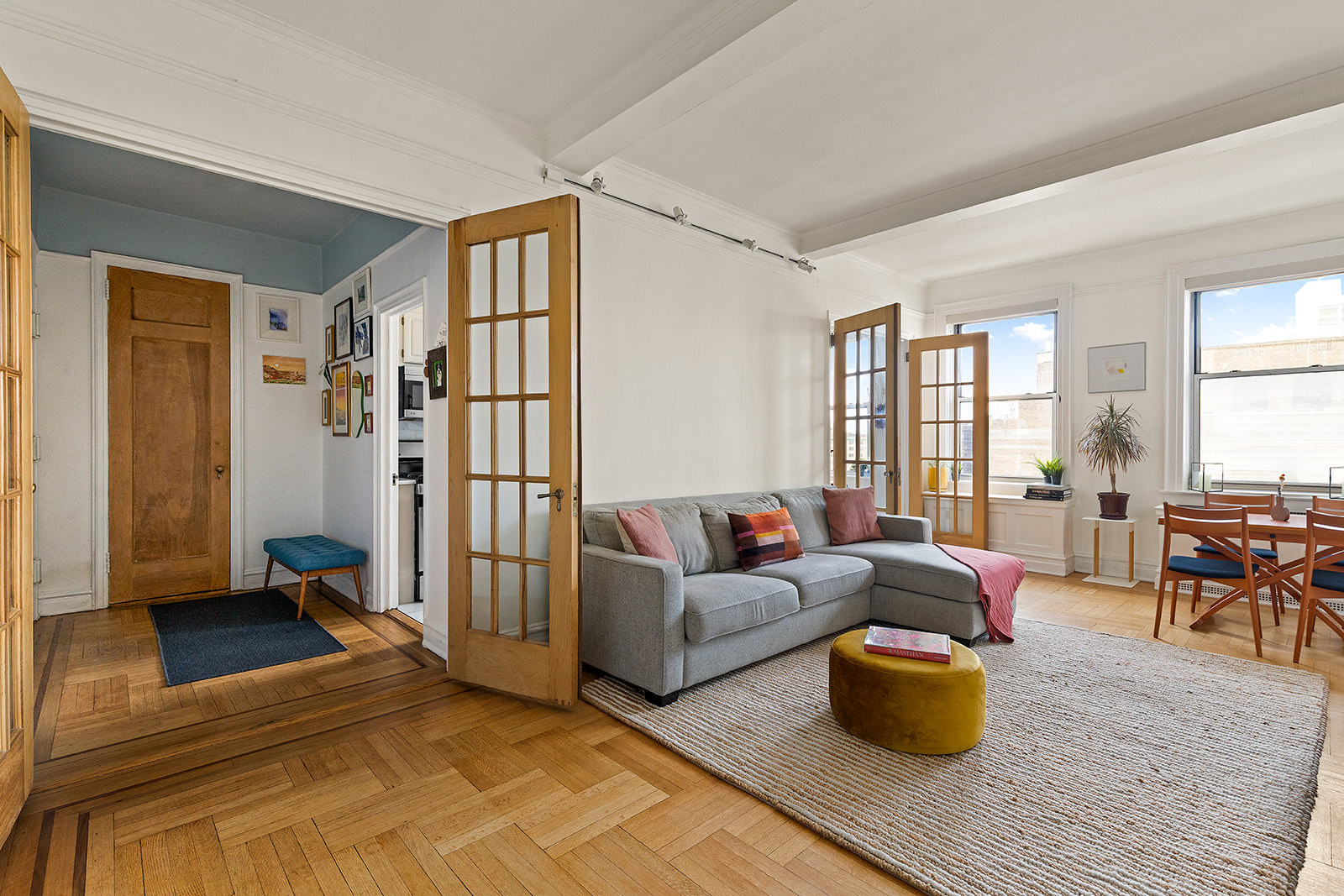 41 Eastern Parkway, Unit 10C Brooklyn, NY 11238 - Photo 2 of 8