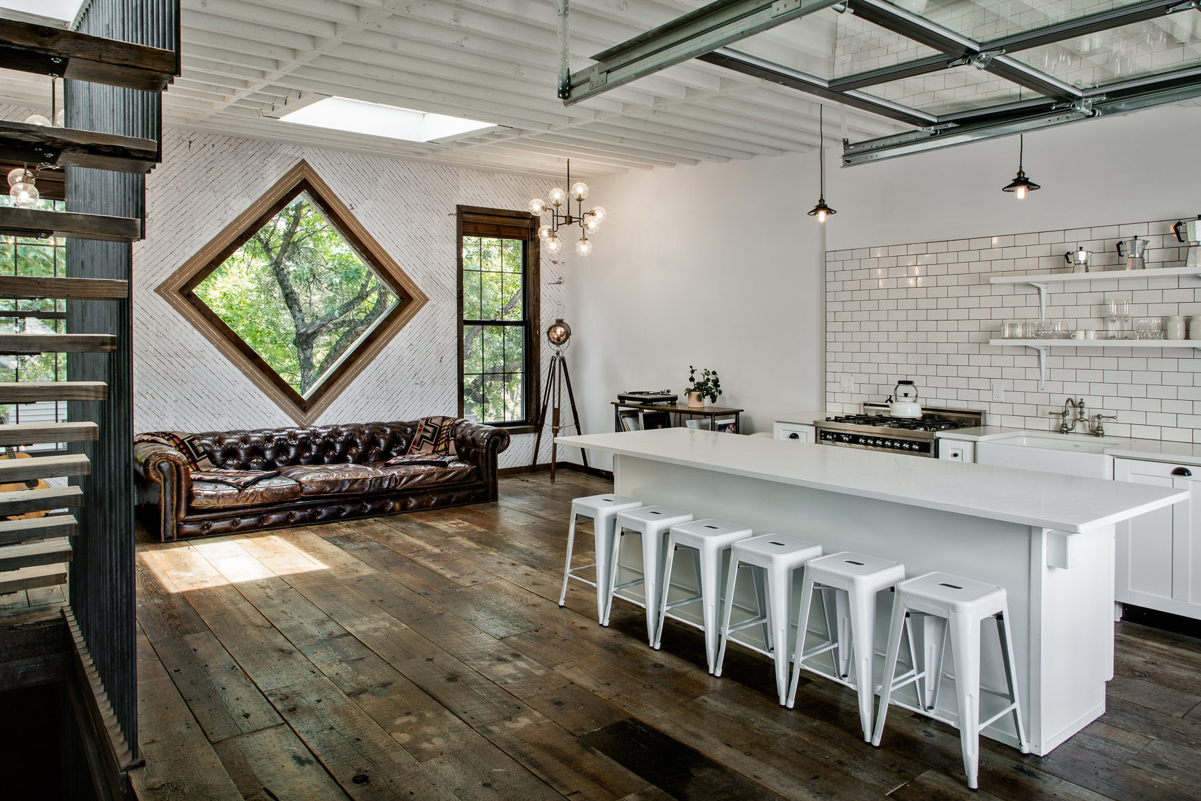 243 Leonard Street, Unit 2 Brooklyn, NY 11211 - Photo 2 of 8