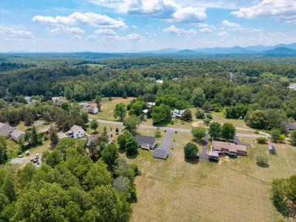 $625,000 | 742 Valley View Road, Ruckersville, VA 22968