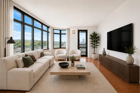 $1,150,000 | 112-01 Queens Boulevard, Unit 21B | Forest Hills