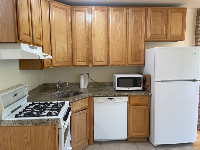 353 Warren Street, Unit 3 Brooklyn, NY 11201 - Photo 2 of 9