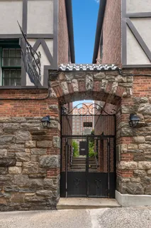 a view of entryway with a front door