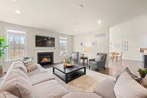 $1,350,000 | 3860 Meadow View Farm Road, Newtown Square, PA 19073