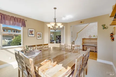 $1,350,000 | 661 Stoneman Court, Benicia, CA 94510