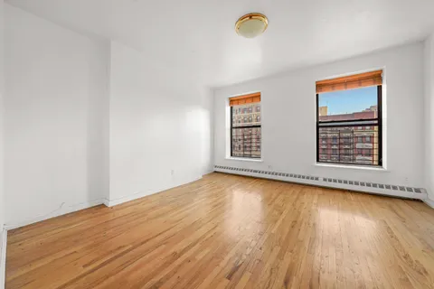 $435,000 | 163 Lenox Avenue, Unit 5A | Harlem