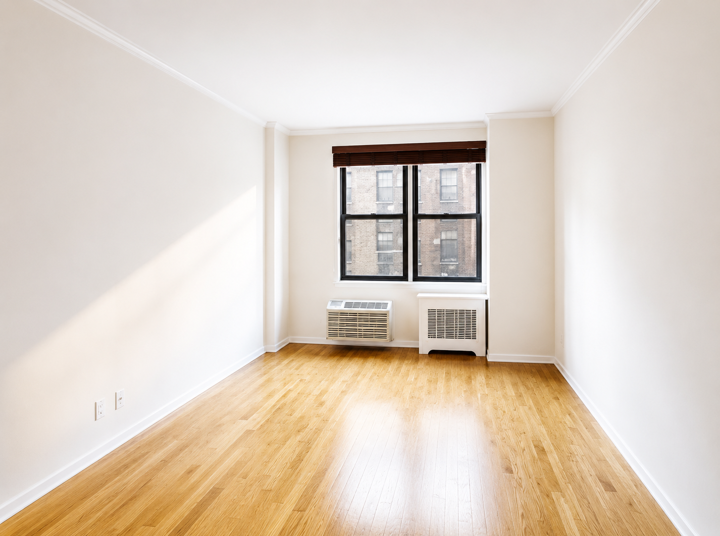 333 East 34th Street, Unit 6A Manhattan, NY 10016 - Photo 4 of 10