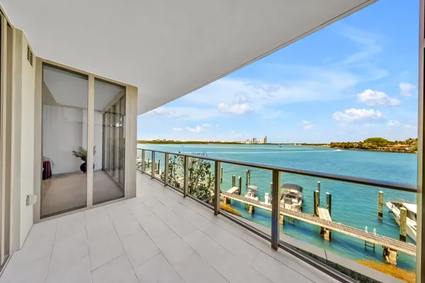 $4,695,000 | 1135 103rd Street, Unit 304, Bay Harbor Islands, FL 33154