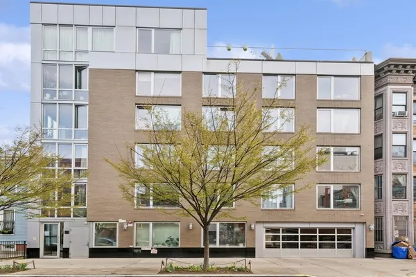 $3,500 | 954 Bergen Street, Unit 4F | Crown Heights
