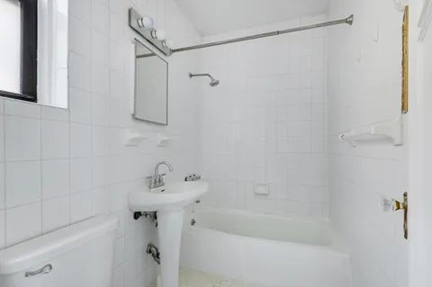 $4,600 | 321 West 90th Street, Unit 6F | Upper West Side