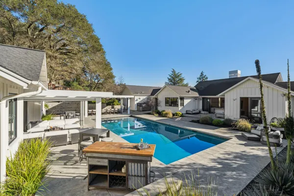 $4,800,000 | 519 Reed Court, Healdsburg, CA 95448