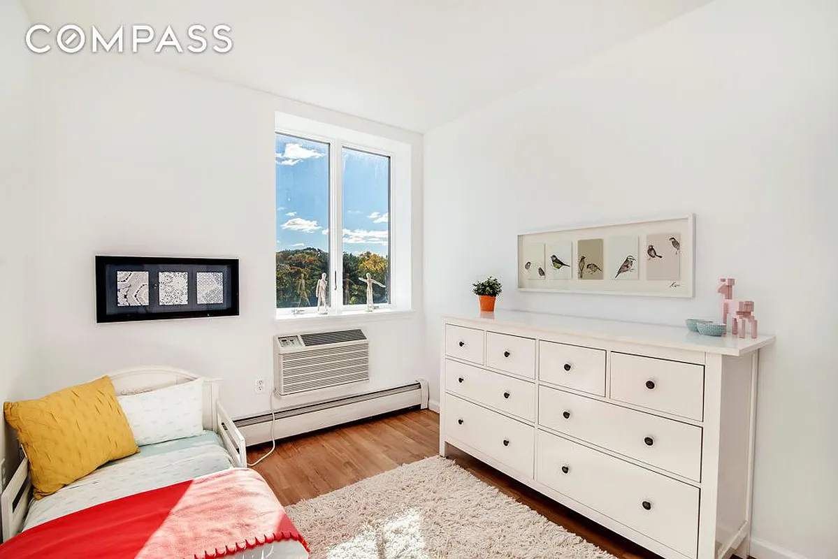 811 5th Avenue Brooklyn, NY 11232 - Photo 8 of 11