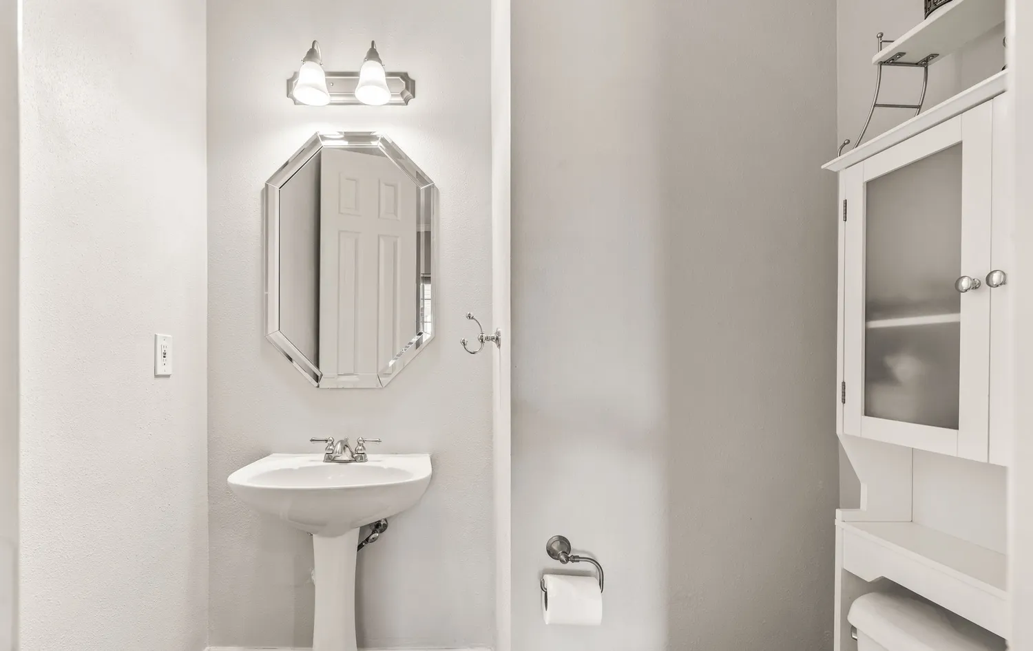 $800,000 | Address Upon Request, Plano, TX 75093