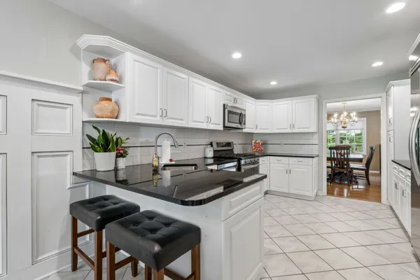 $769,000 | 1 Beekman Hill Road, Caldwell, NJ 07006