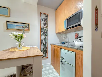 $499,000 | 230 Central Park West, Unit 14I | Upper West Side