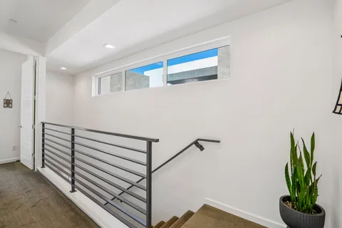 $949,000 | 2699 Majestic Way, Palm Springs, CA 92262