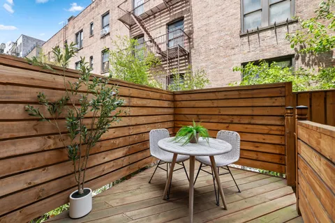 $875,000 | 375 Lincoln Place, Unit 1D | Prospect Heights