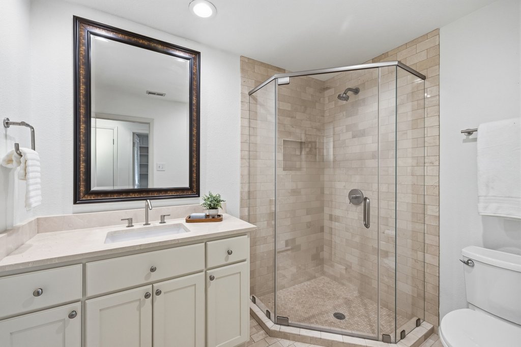 718 Bermuda Street Lakeway, TX 78734 - Photo 30 of 40