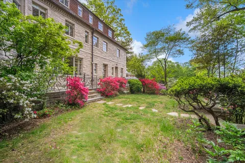 Contact Agent | 3130 Woodland Drive Northwest, Washington, DC 20008