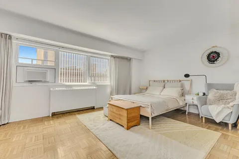 $1,599,000 | 235 Adams Street, Unit 11DE | Downtown Brooklyn