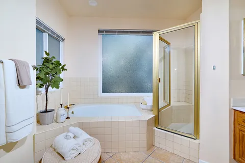 $985,000 | 11037 Caminito Vista Pacifica, San Diego, CA 92131