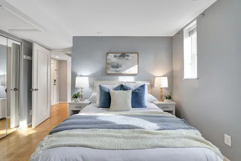 $299,000 | 1133 13th Street Northwest, Unit 704, Washington, DC 20005