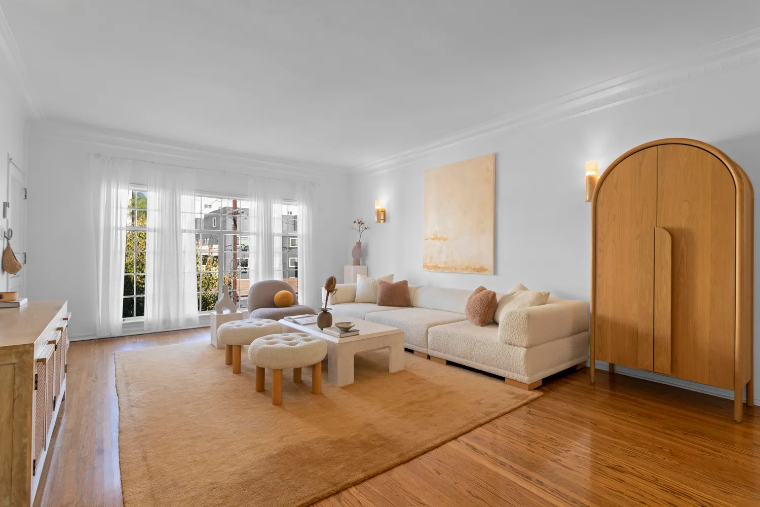 $749,000 | 3348 James M Wood Boulevard, Unit 10, Los Angeles, CA 90006