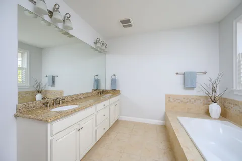 $1,775,000 | 160 USS Stayner Drive, Unit 160, Hingham, MA 02043