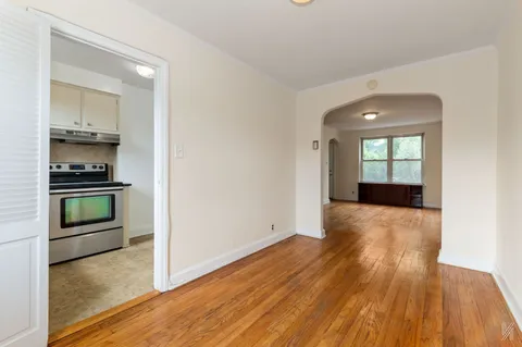 $1,079,000 | 20-29 28th Street | Astoria