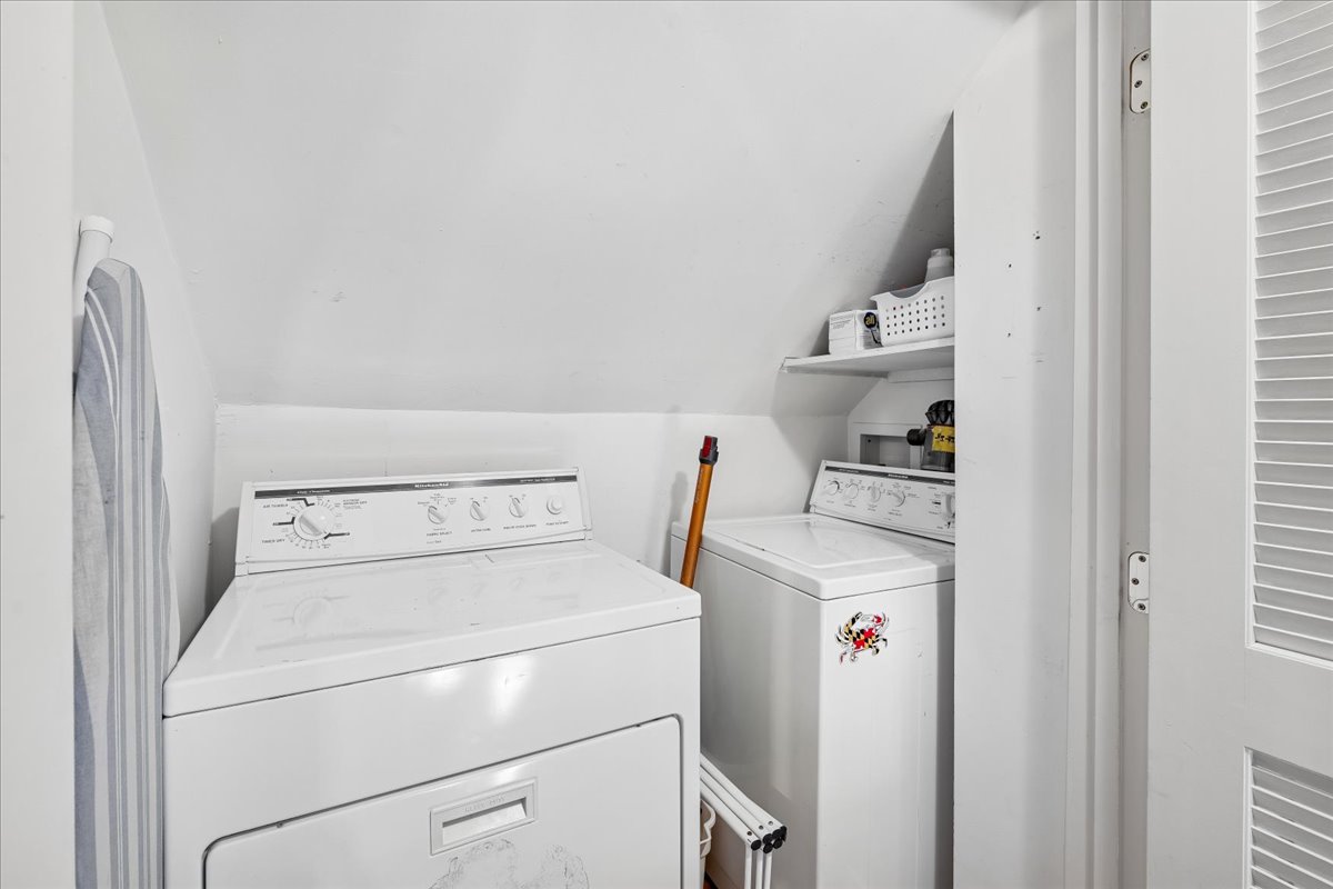 905 Robin Road Silver Spring, MD 20901 - Photo 24 of 43