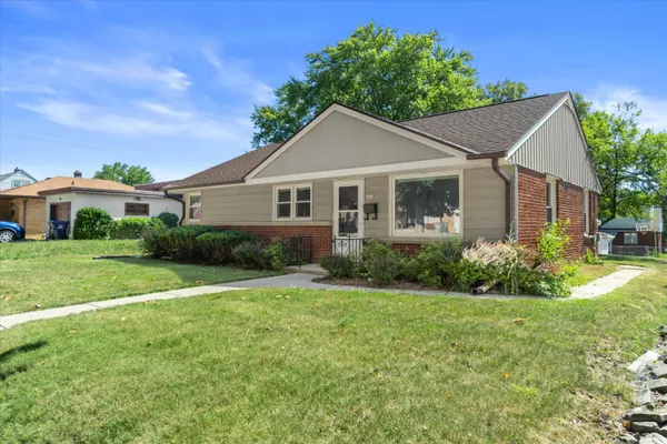 $249,900 | Undisclosed Address, Milwaukee, WI 53218