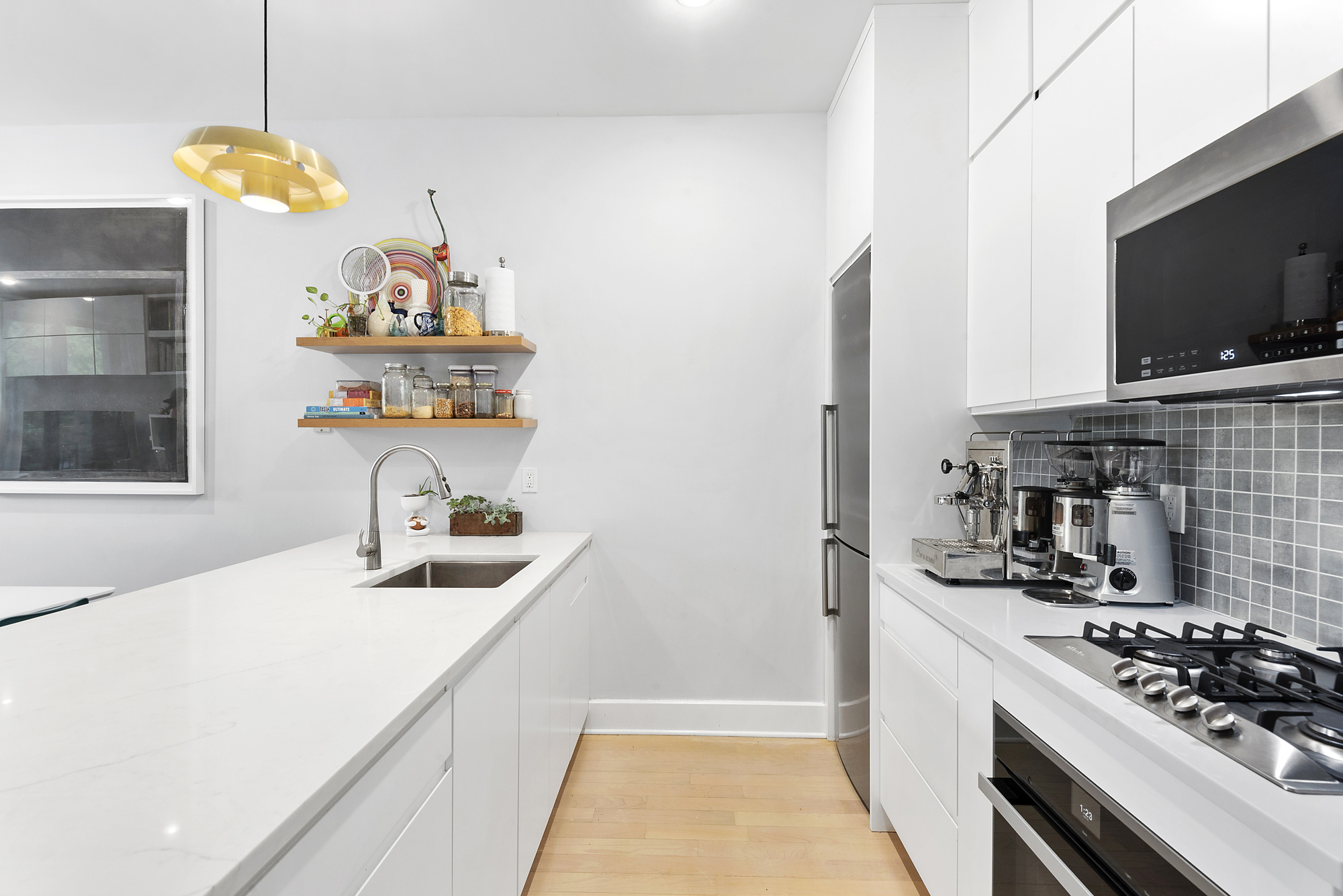 246 Withers Street, Unit 2E Brooklyn, NY 11211 - Photo 2 of 7