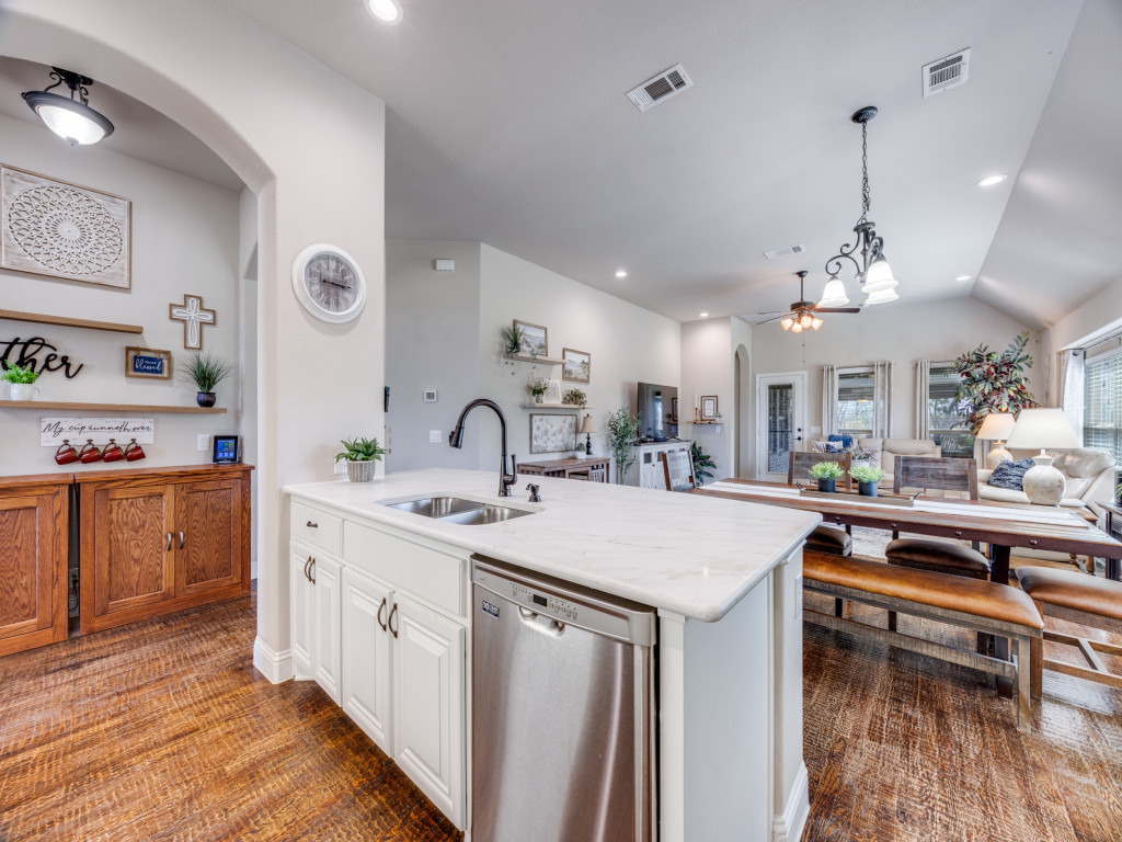 1215 Firefly Ridge Blue Ridge, TX 75424 - Photo 6 of 30