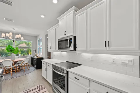 $949,900 | 10581 Woodchuck Lane, Bonita Springs, FL 34135