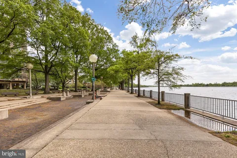 $389,900 | 510 N Street Southwest, Unit N422, Washington, DC 20024