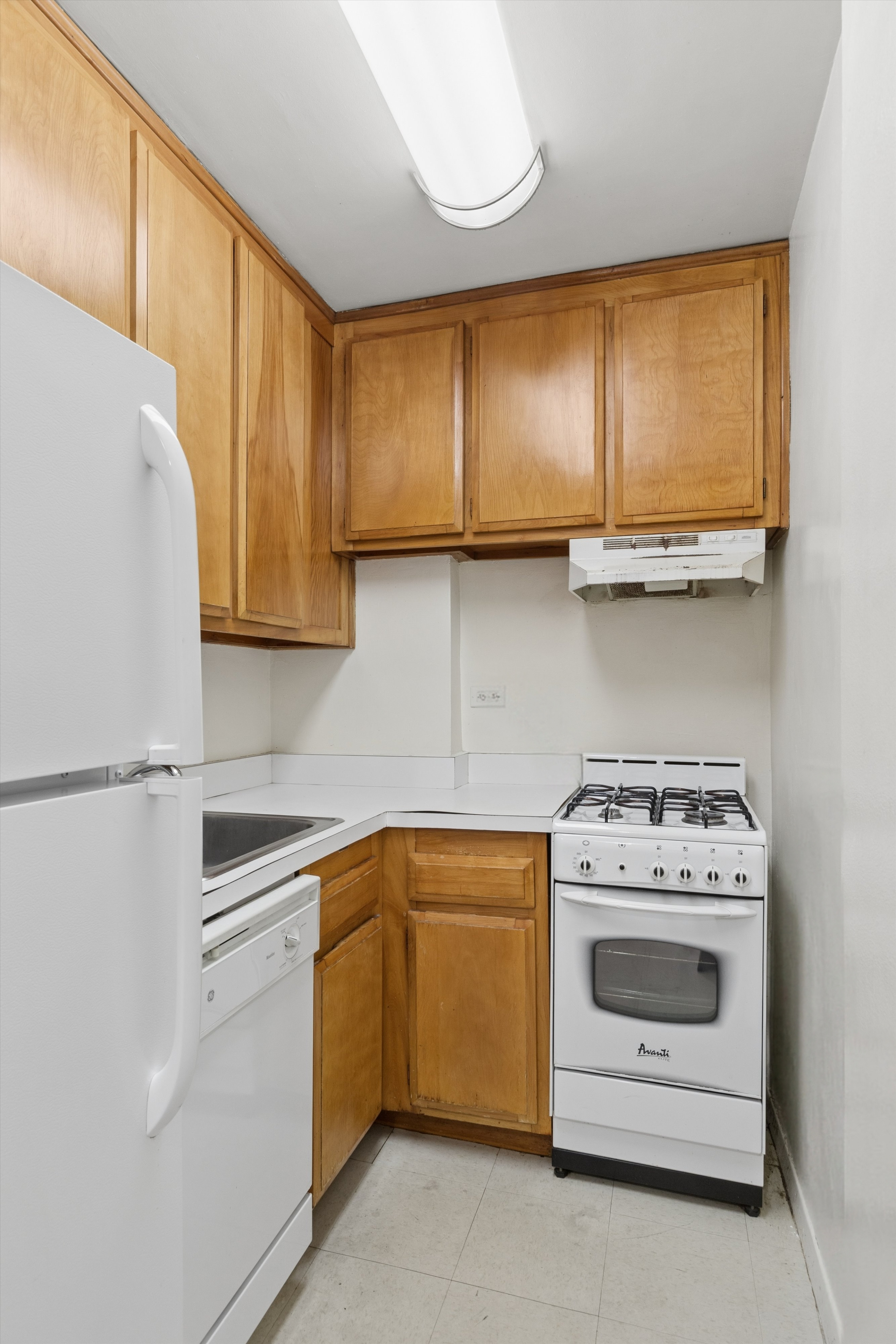 7 East 14th Street, Unit 1125 Manhattan, NY 10003 - Photo 6 of 9