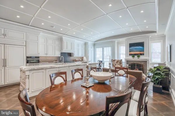 $4,900,000 | 1828 Delancey Place, Philadelphia, PA 19103
