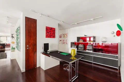 $2,495,000 | 136 East 56th Street, Unit 11CD | Midtown East