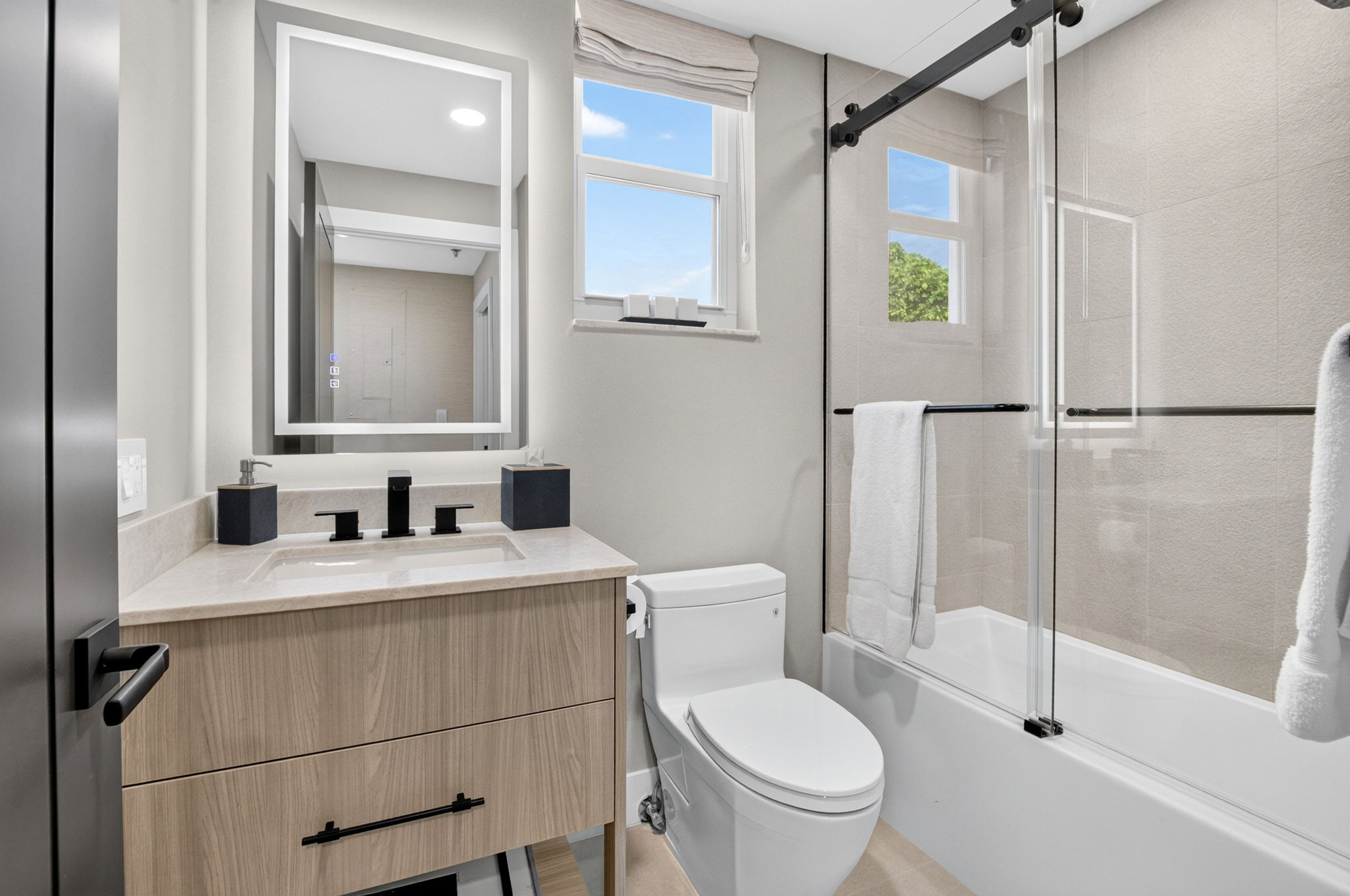 17031 Boca Club Boulevard, Unit 65A Boca Raton, FL 33487 - Photo 23 of 36 Gallery Image 23