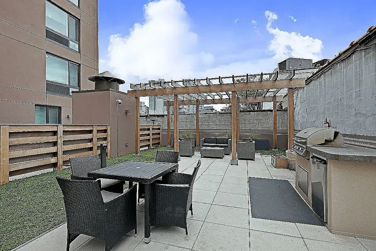 $2,995 | 44-72 11th Street, Unit B703 | Long Island City