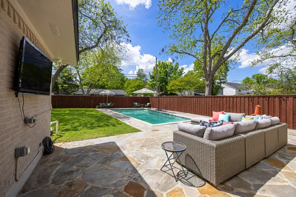 $679,000 | 9017 Larchwood Drive, Dallas, TX 75238