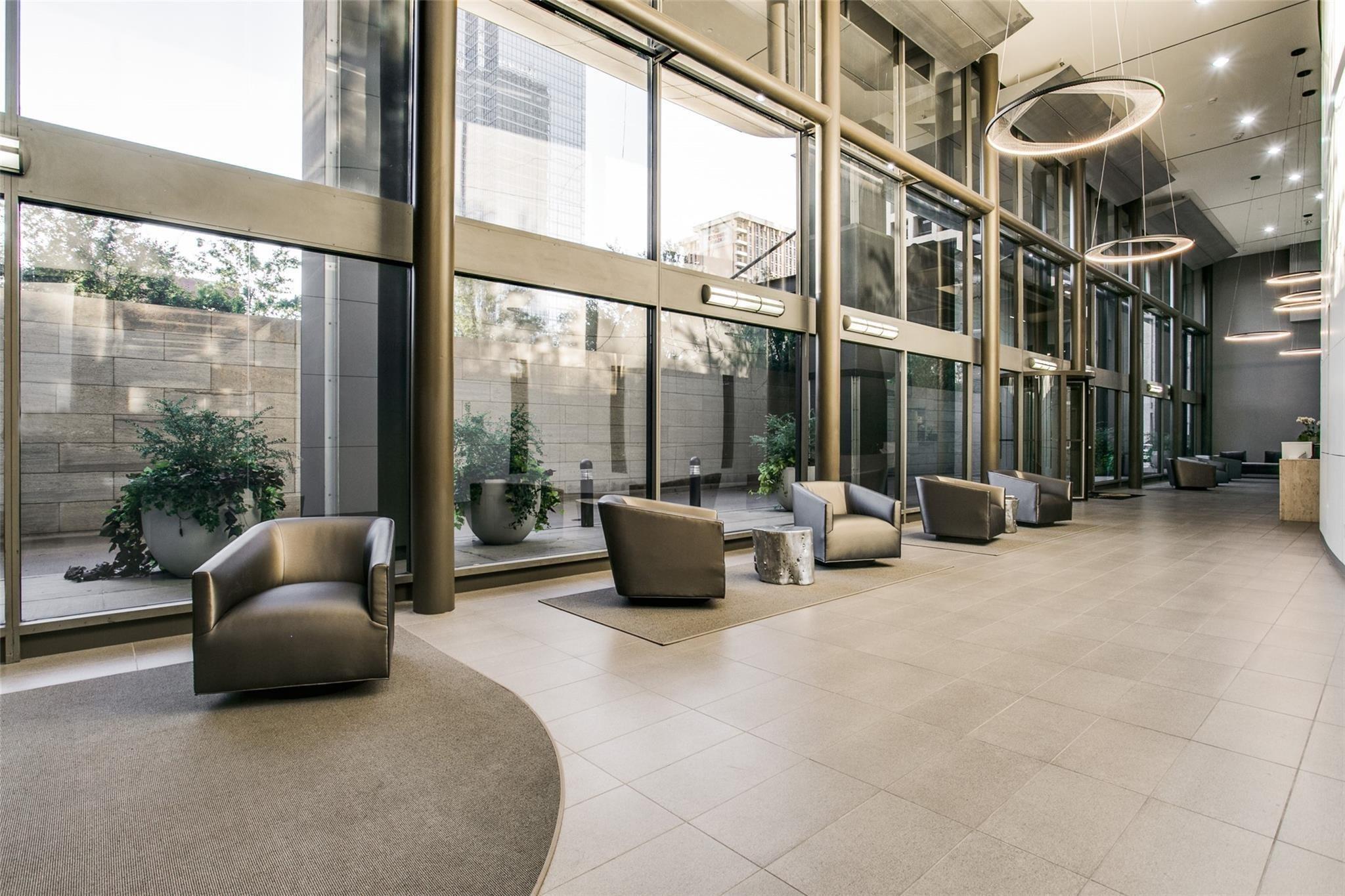 1200 Main Street, Unit 401 Dallas, TX 75202 - Photo 17 of 21