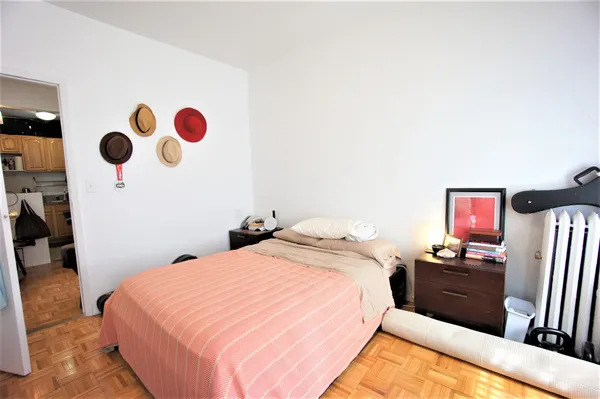 $2,875 | 330 West 43rd Street, Unit 15 | Hell's Kitchen