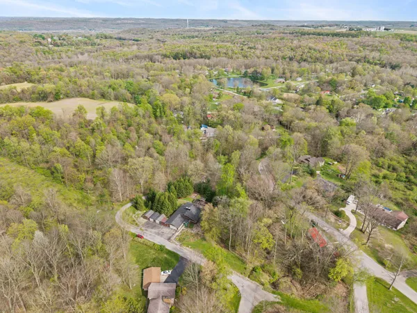 $389,000 | 3132 Lake Road, New Castle, PA 16102