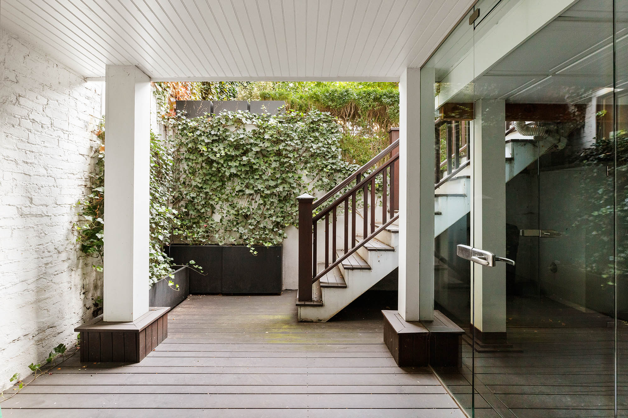 12 Leroy Street Manhattan, NY 10014 - Photo 17 of 20 a view of an entryway with seating space