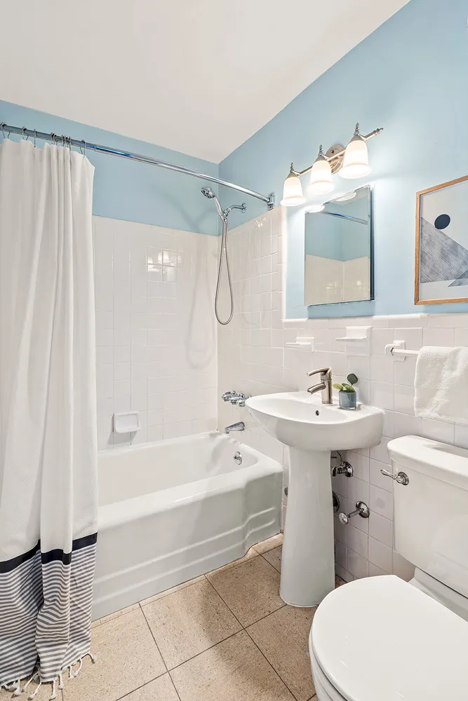 $739,000 | 400 East 85th Street, Unit 9C | Upper East Side