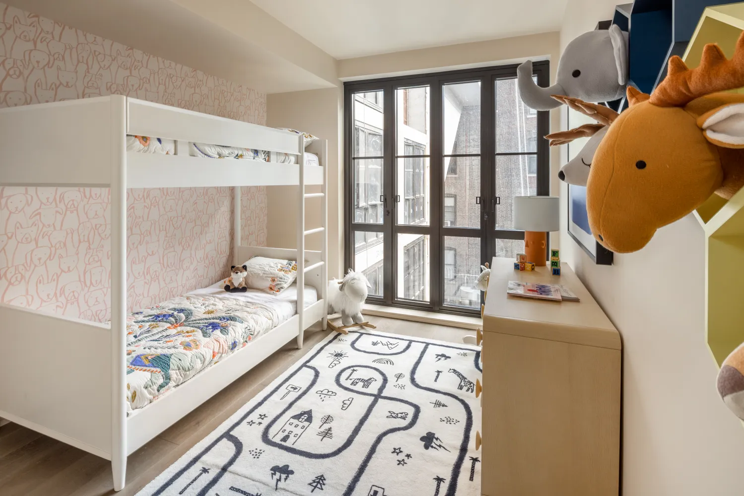 250 West 96th Street, Unit 3A Manhattan, NY 10025 - Photo 10 of 31 Gallery Image 10