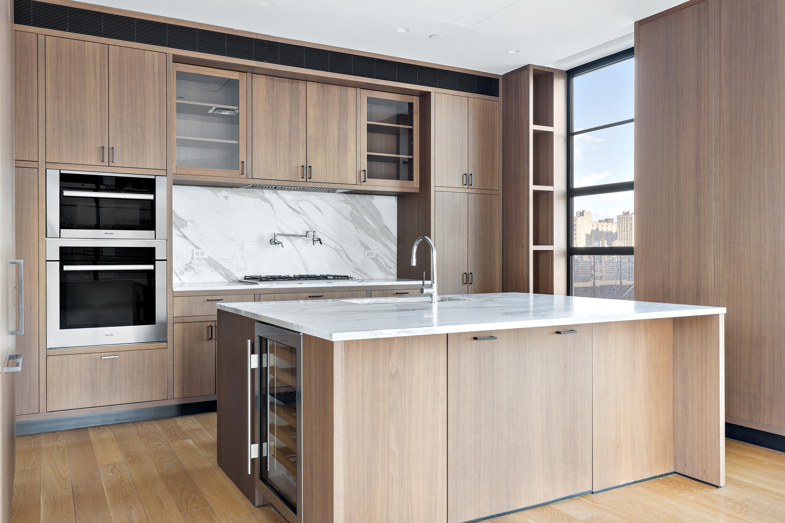 10 Sullivan Street, Unit 8A Manhattan, NY 10012 - Photo 3 of 7